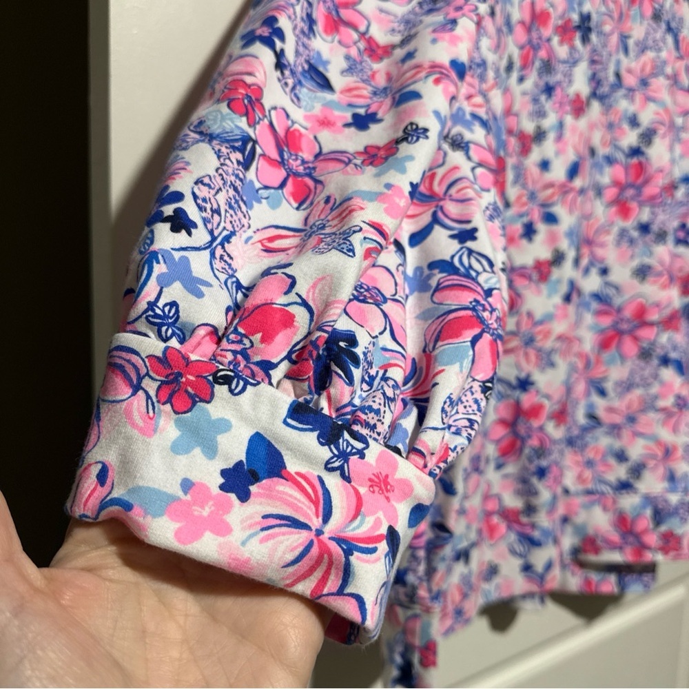 Lilly Pulitzer Floral Sweatshirt - Pink and Blue party like a lobstar xl - Picture 3 of 7